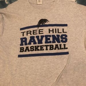 OTH tree hill ravens tee